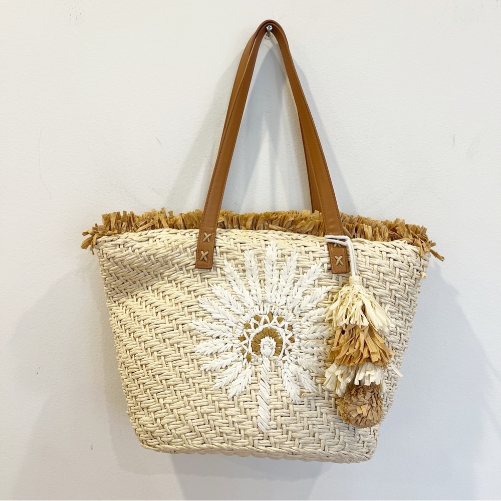 Spartina 449 Bag Womens Straw Fringe Tote Palmetto Leather Straps Beach Resort - Picture 3 of 16